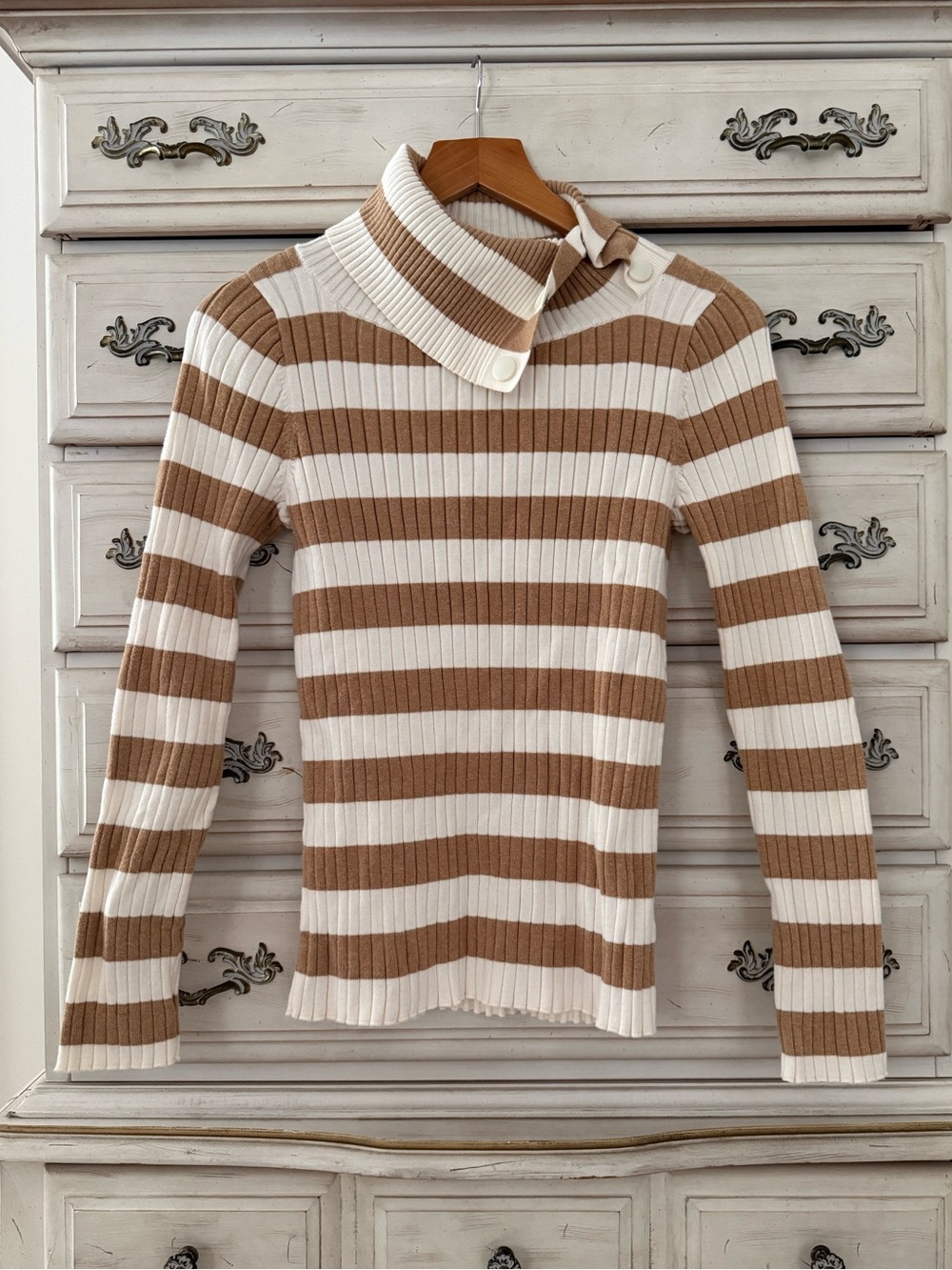 Liz Claiborne Striped Preppy Turtleneck Sweater